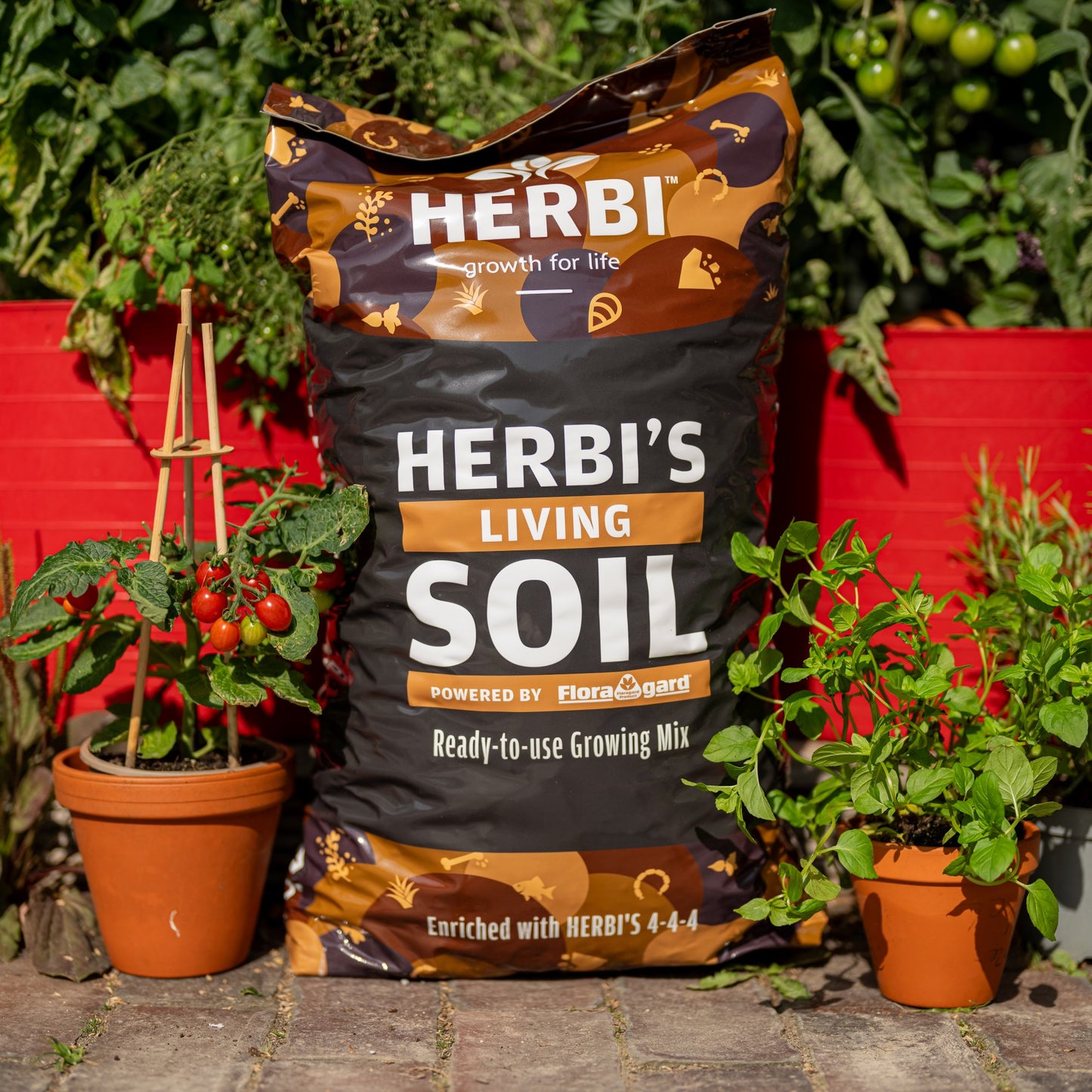 Herbi's Living Soil